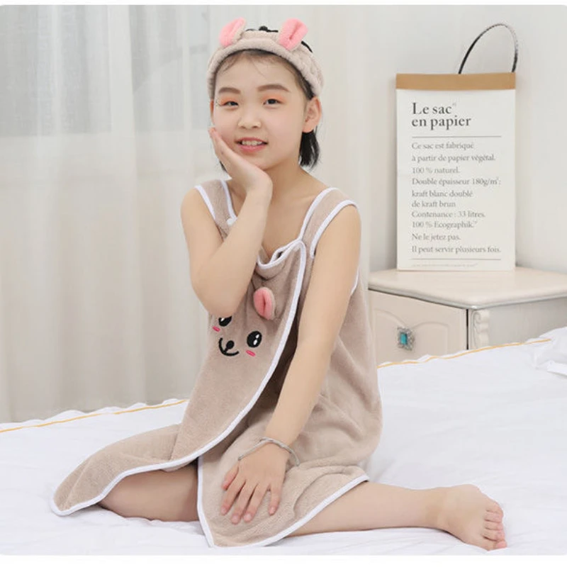 Softer and Absorbent Cartoon Coral Fleece Infant Towels Blanket Summer Wearable Kids Girl Bath Towel Bathrobe 130*80cm