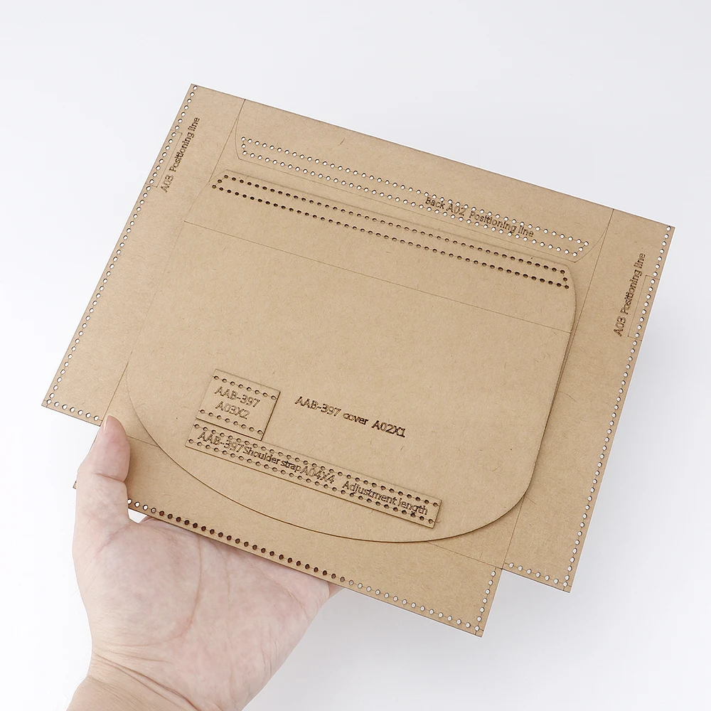 1 Set DIY Leather Handicraft Kraft Paper Template - Paper Cutting Patterns for Hand Sewing Leather Messenger Bag/Storage Bag
