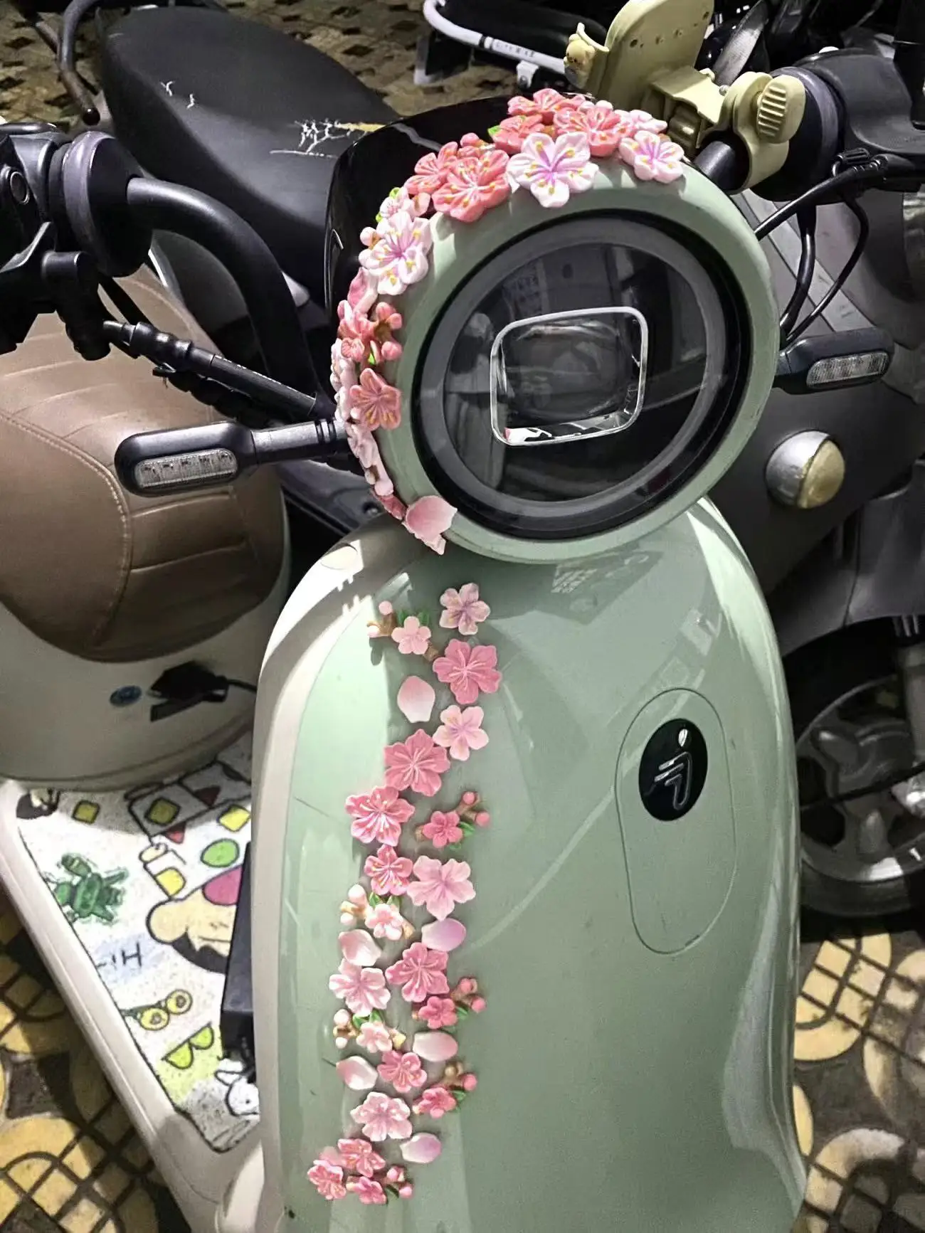 Peach Blossom Car Decal DIY 3D Sticker for Electric Vehicles Motorcycle Accessories Flower Ornaments Small Decorations view 4
