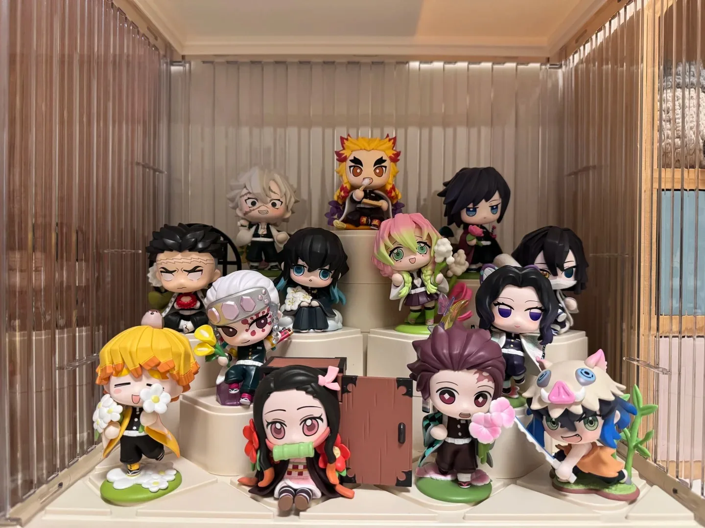 Demon Slayer Figur Spielzeug Anime Kimetsu no Yaiba Q-Version Sitzender Tanjiro Nidouzi Inosuke Zenitsu PVC-Figurine Modellpuppe Geschenke – Detail 13