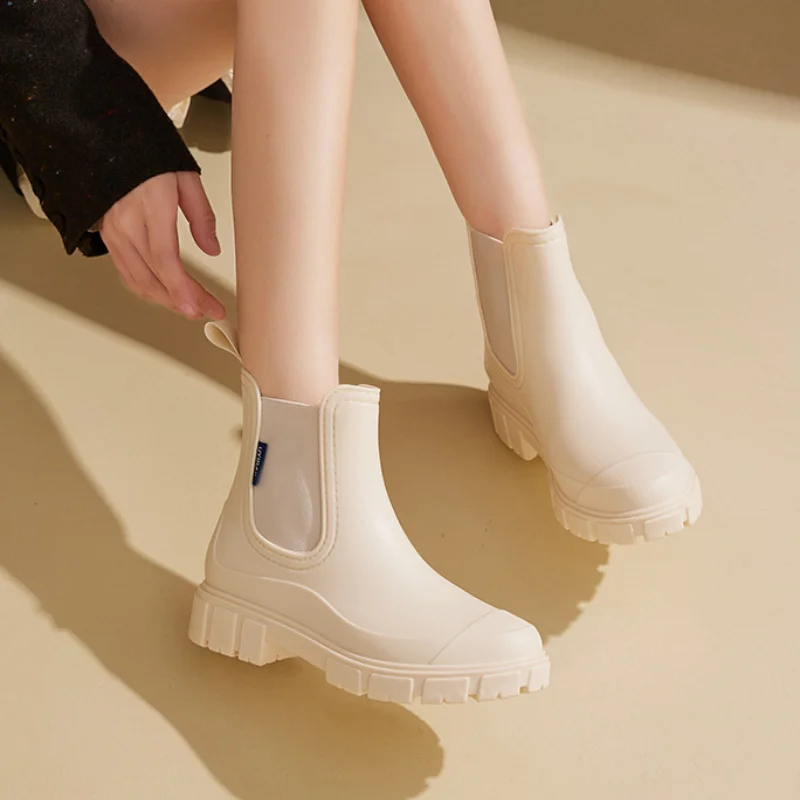 Damskie wodoodporne buty Nowa moda Elastyczne buty za kostkę Mid Top Rain Shoes Non Slip Outdoor Indoor Chelsea Boot Wading Shoe