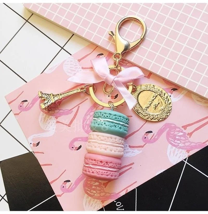 Resin Macaron Key Chain Lovely Macaron Bag Charm Key Chain Romantic Metal Tower Key Chain Car Key Chain  (color Random)