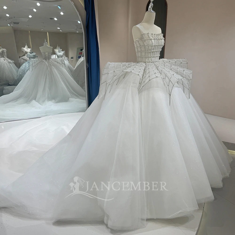 Sparkling Wedding Dress Luxurious Bridal Ball Dress Ball Gown Beads Sequins Sleeveless Bridal Dress Customization suknia ślubna