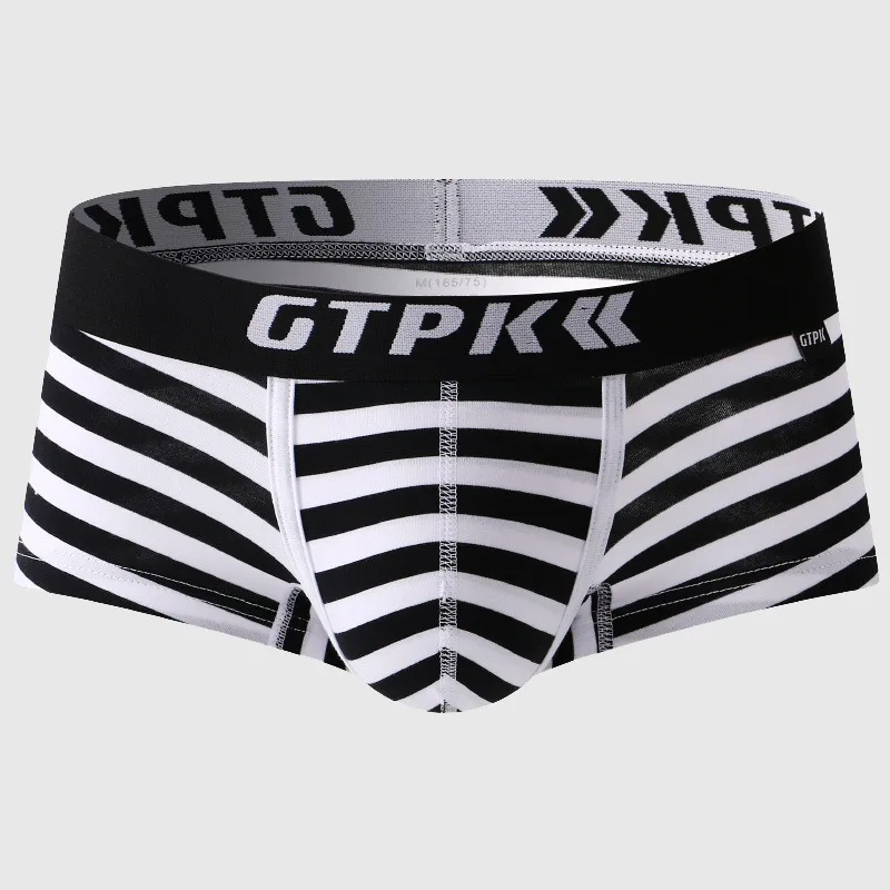 Men's Underwear Japanese-Style Cotton Briefs Comfortable and Breathable Classic Stripes Boxers Shorts