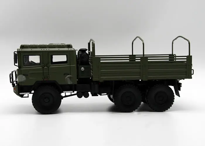 1:24 Scale Diecast Alloy SX2150 Military Off Road Transport Vehicle Toys Cars Model Classics Adult Collection Souvenir Display