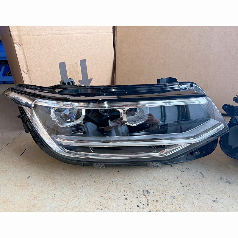 

original LED used headlights 2022-2024 car headlights R