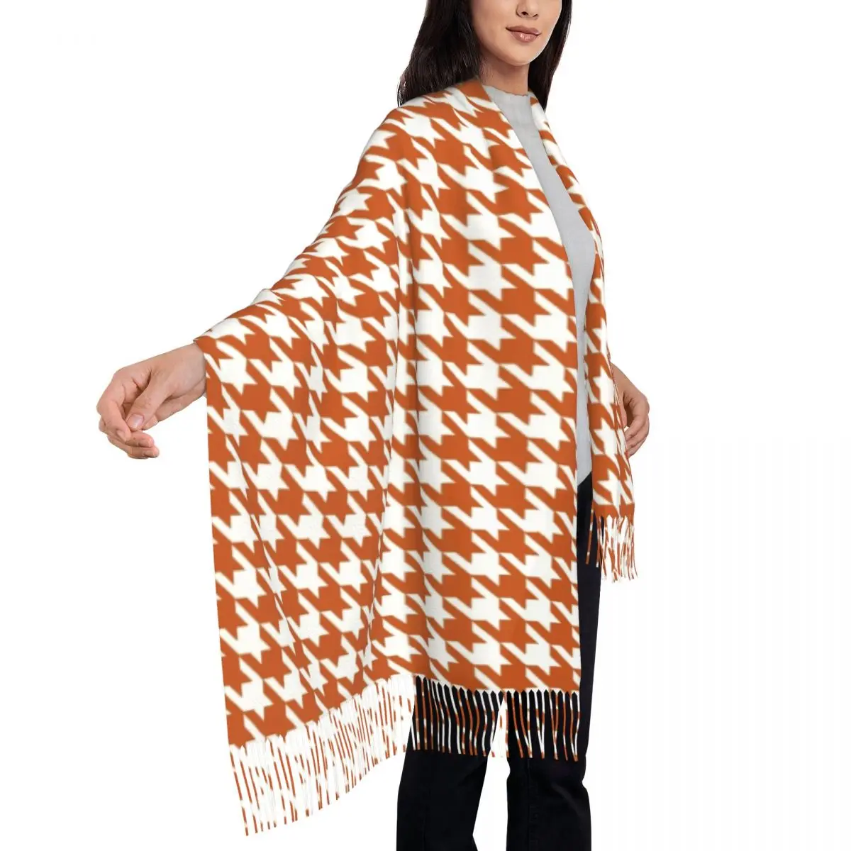 Женский шарф с рисунком «гусиные лапки»