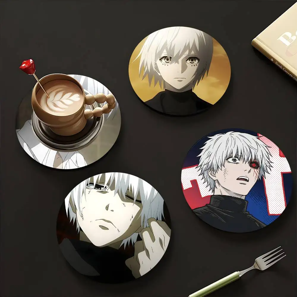 1pc Kaneki Ken Wooden Coaster Colour Printing Cup Mat Home Desk Decoration Gifts