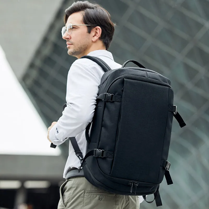 

Multifunctional large capacity backpack Korean fashion men's business backpack dry and wet separationoutdooranti-theft travelbag