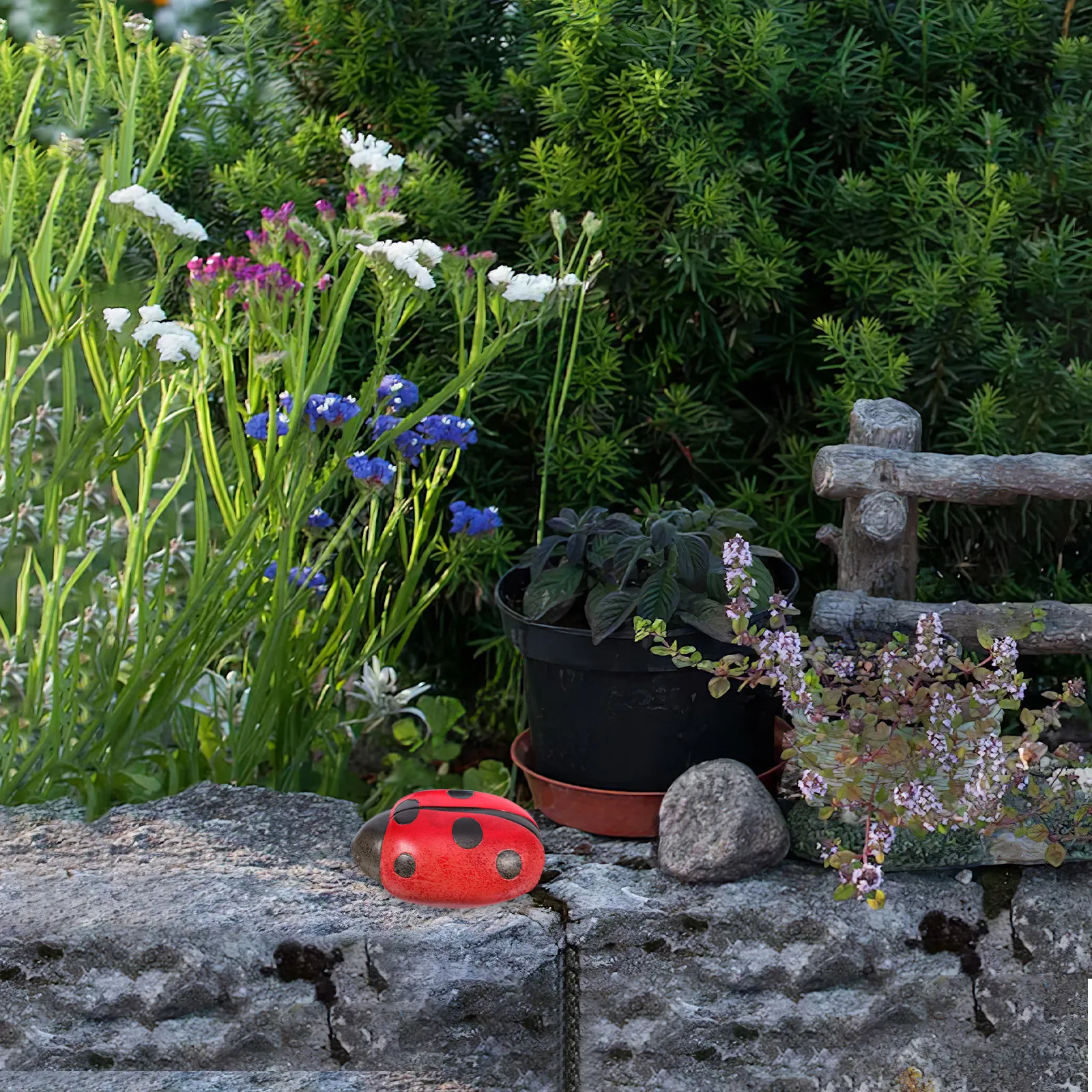 Caja para guardar llaves grande con forma de mariquita, resistente a la intemperie, para jardín, patio, caja de almacenamiento segura para llaves, adorno decorativo para guardar llaves de repuesto.