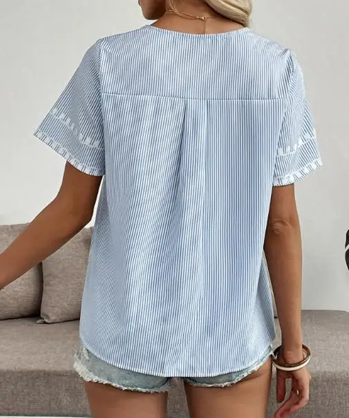 

2025 T-Shirt Women Fashion Spring Summer Hot Selling Style New V-Neck Versatile Work Commuting Printed Loose Shirt Top for Women