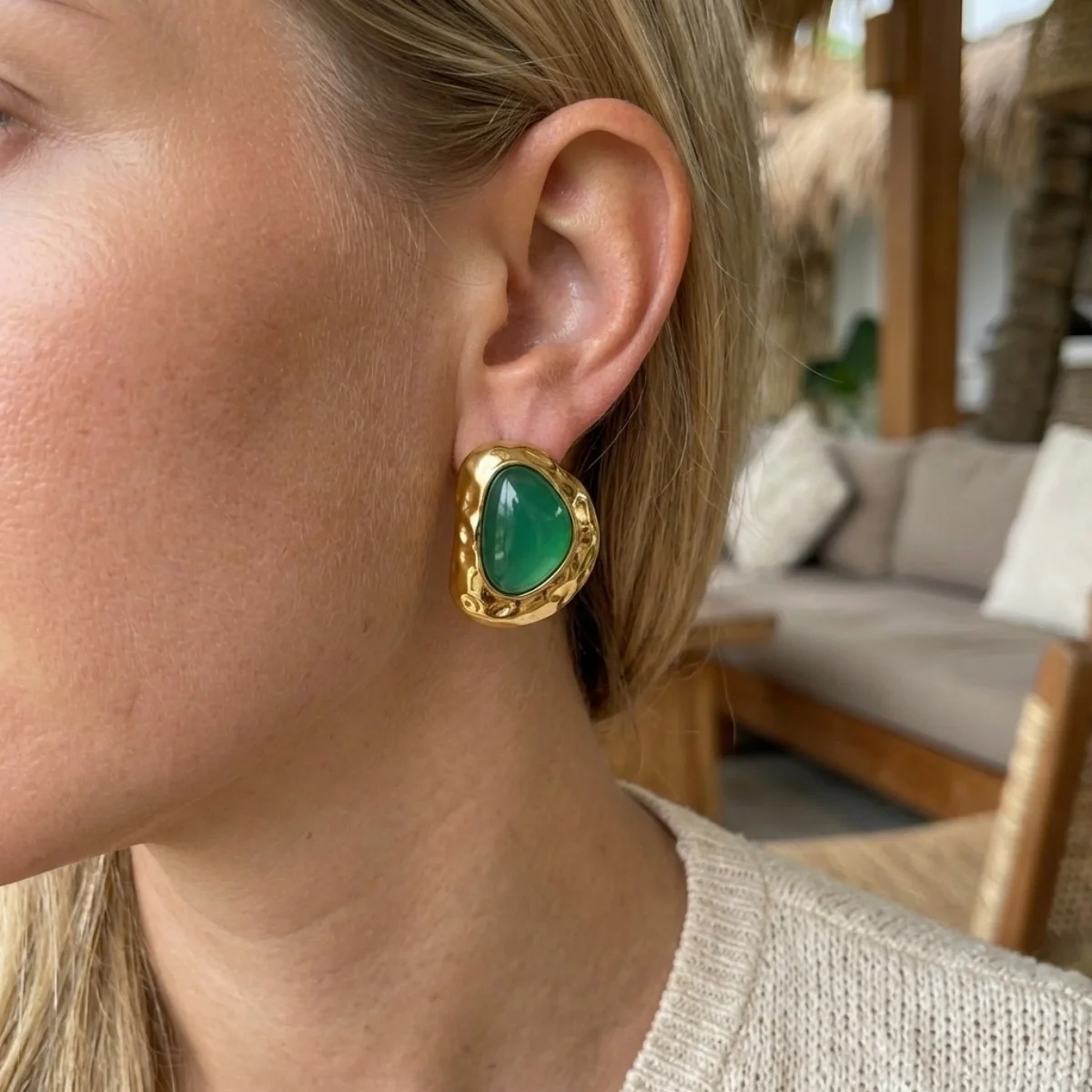 Vintage-Ohrstecker aus Edelstahl mit grünem Harz, unregelmäßig geformt, für Damen und Herren, minimalistischer, strukturierter, geometrischer Ohrring, eleganter Schmuck – Detail 8