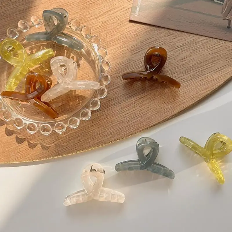 

A52E 4pcs Translucent Small Hair Claw Clip For Women Girls Hairpin Hair Accessory