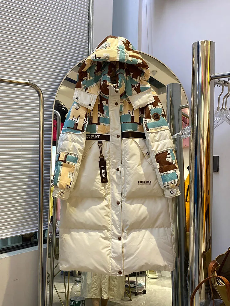 2025年トレンド新色ブロックダウンジャケット レディース 膝丈 ルーズ 厚手 冬 カラーコントラスト スリムダウンコート