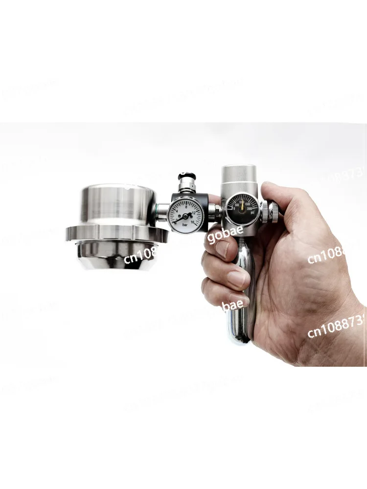 ماكينة القهوة الهوائية الصغيرة ماكينة القهوة المحمولة اليدوية اسبريسو المنزلية في الهواء الطلق