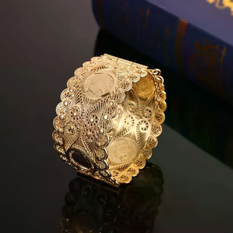 1Pcs Wrist Accessory For Wedding Dress An Algerian Bride's Bracelet Jewelry With Napoleon Graphic Coin Design Finely Carved