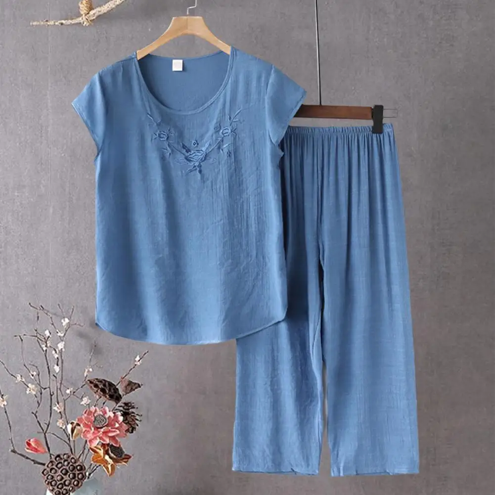 Middle-aged Mother Pajama Suit Cotton Linen Flower Embroider Ladies Suit O-neck Short Sleeve Pleated Blouses Wide Leg Pants Set