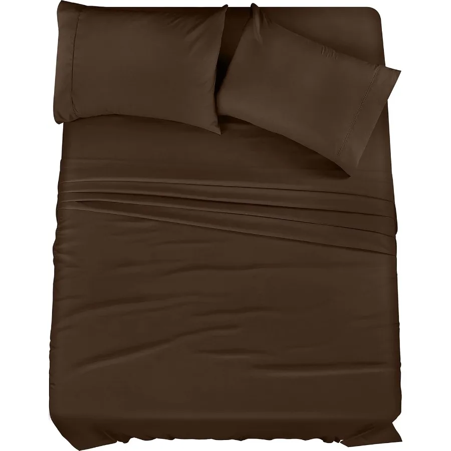 

King Size Bed Sheets Set with 4 Pieces for Modern Bedrooms Soft Brushed Microfiber Fabric Offers Shrinkage and Fade Resistance