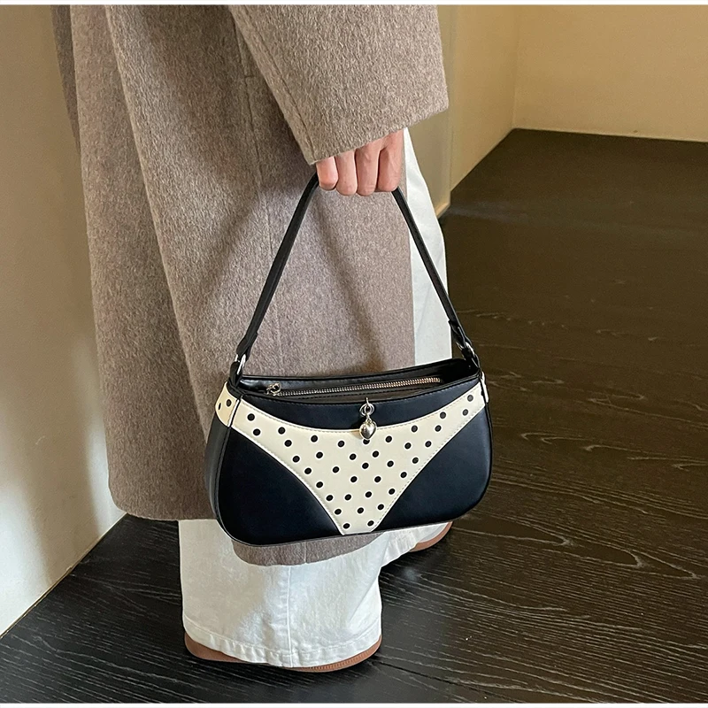Umhängetasche, Handtasche in V-Form, kreative, modische Vintage-Handtasche für Damen, ideal für den täglichen Gebrauch und den Weg zur Arbeit, mit Farbblock-Design. – Detail 17