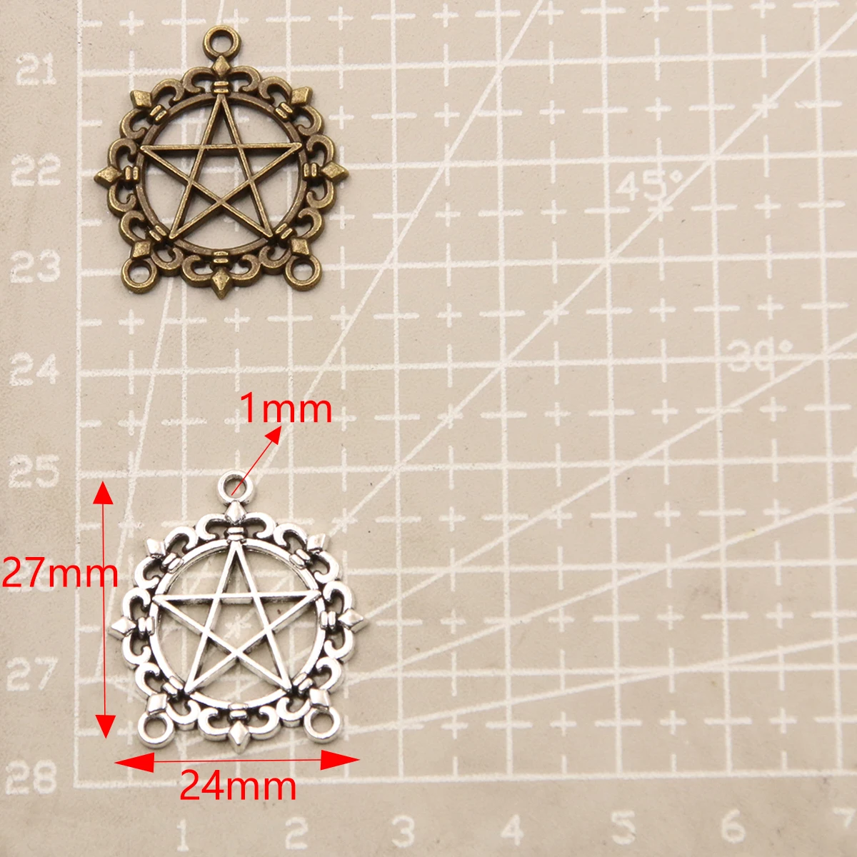 10pcs 24*27mm Two Color Zinc Alloy Necklace Charm Jewelry DIY Hollow Round Star Porous Connector Pendant Necklace