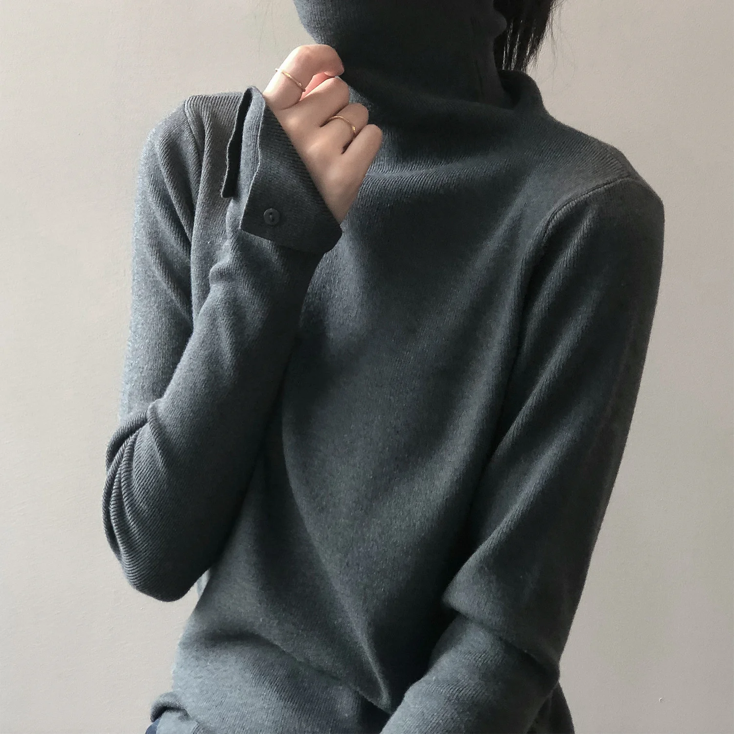 Women\'s Turtleneck Long Sleeve Sweater Button Sleeve Pullover Solid Color High Neck Slim Fitting Tops