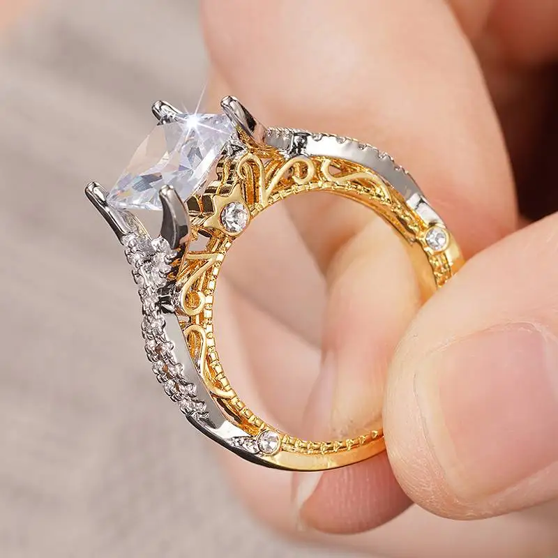 Huitan Ästhetischer zweifarbiger Fingerring für Damen, glänzend, Prinzessin, quadratisch, CZ, Schmuck für Verlobung, Luxus-Ehering-Zubehör