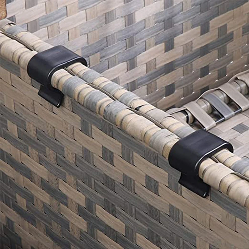 Зажимы для садовой мебели черного цвета. Практичные аксессуары для мебели. Материал премиум-класса. Универсальное использование. Садовый патио.