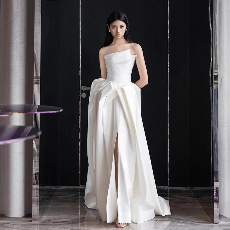 

French-style Light Wedding Dress2025New Bride Simple High-End Feel Strapless Outdoor Veil Elegant White Satin Gown Dress