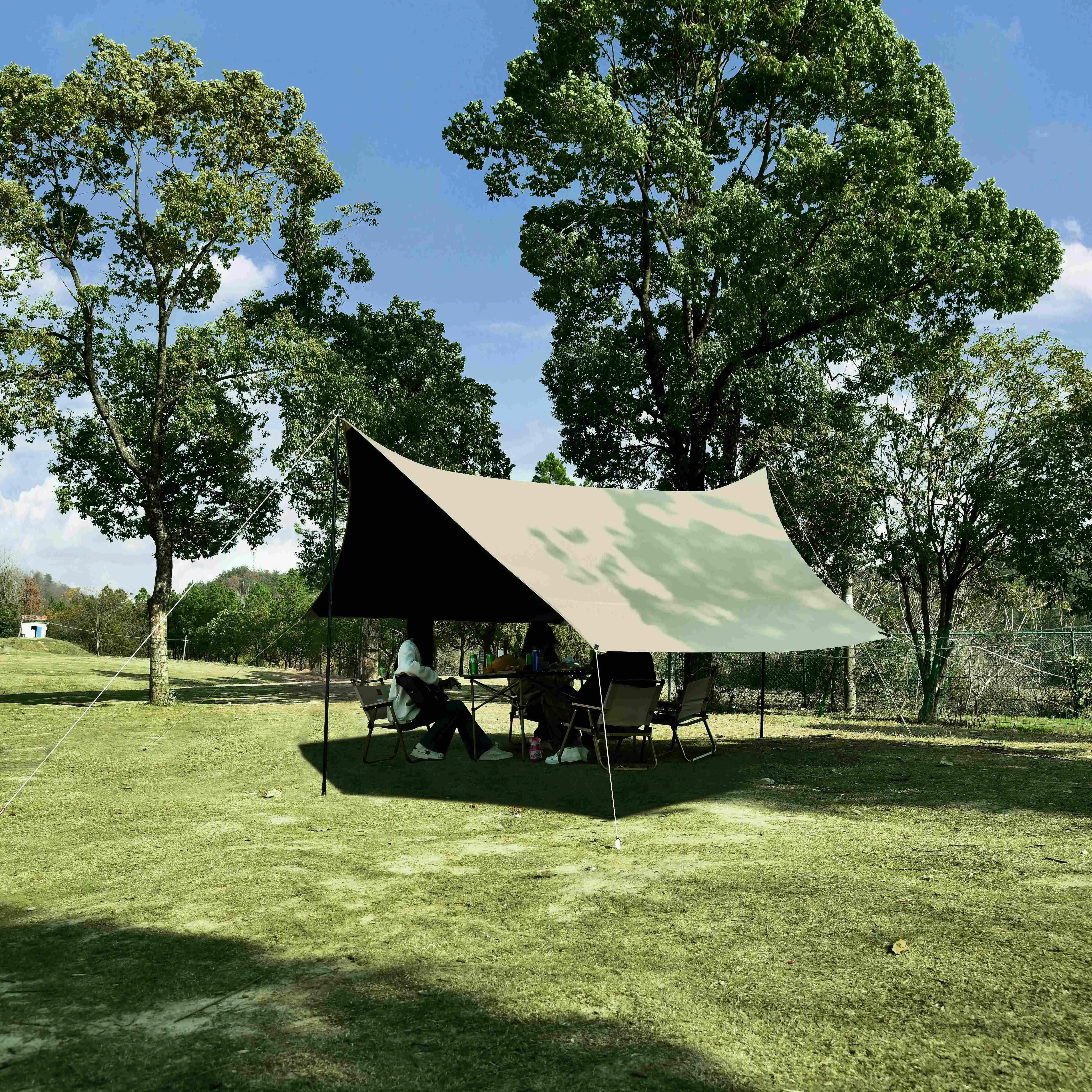 

Sun Protection Hexagonal Canopy, Portable Lightweight Outdoor Shade Canopy for Patio Garden Backyard Camping Picnic Beach