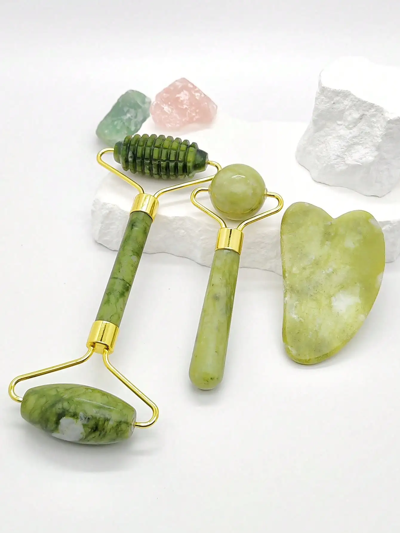 

3pcs/Set Facial Massage Tool, 3-Piece Set Of Jade Roller Gua Sha, Natural Xiuyan Jade. Face Roller Massager, Scraping Tool, Jade Stone Massage Tool Anti-Aging, Restores Facial And Neck Vitality, Reduces Wrinkles And Eye Puffiness. For Facial Massage, Suit