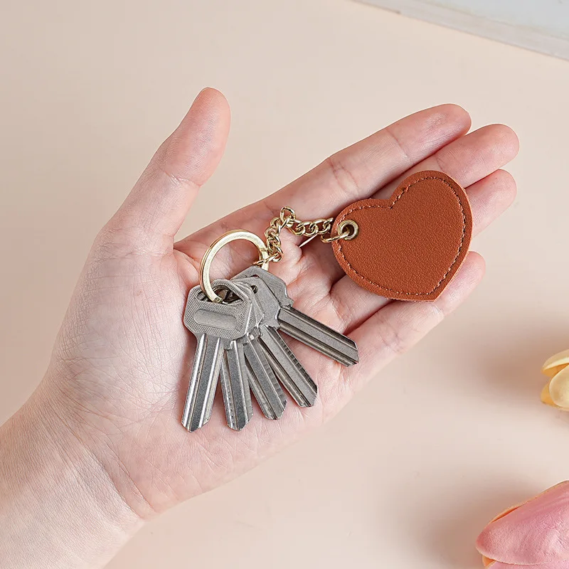 Personalisierter Logo-Schlüsselanhänger, blanko, Liebes-Leder-Anhänger, Lasergravur, Auto-Schlüsselanhänger, niedliche Tasche, personalisierte Schlüsselanhänger