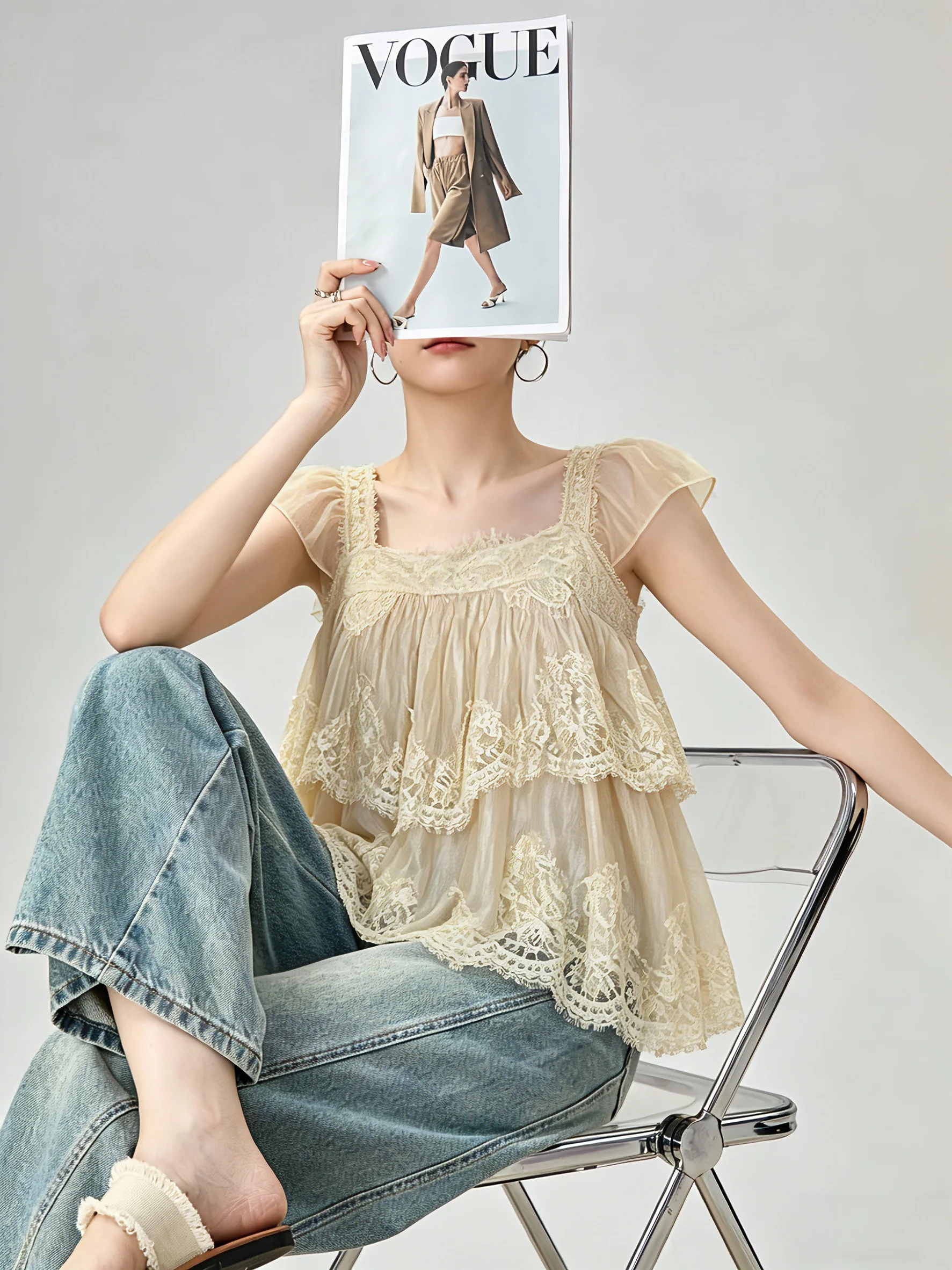 

Romantic Lace Splice Loose Women's Tank Top Summer Outerwear Gentle Vacation Style Shoulder Strap Vest Versatile Sl...