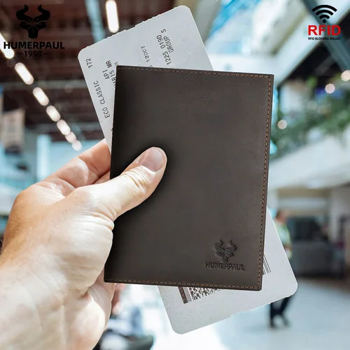 Imagen 2 del producto HUMERPAUL Wallt para pasaporte con AirTag para artículos esenciales de viaje, tarjetero RFID de cuero Crazy Horse, funda para bolígrafo, bolsa para dinero