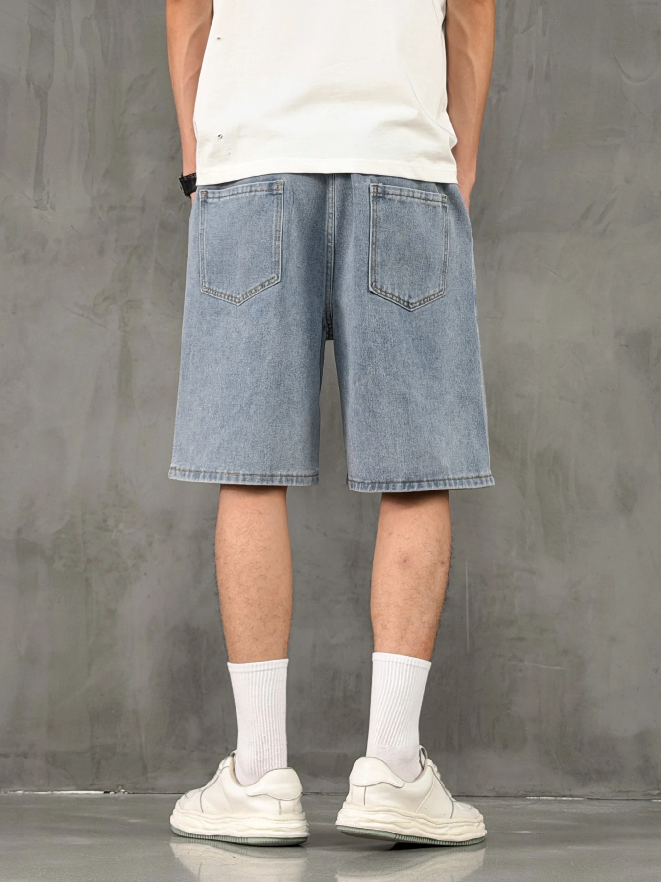 Summer Men's Thin Light Blue Rhinestone All-Over Elastic Waist Loose Fit Jeans Mid-Length Casual Trousers