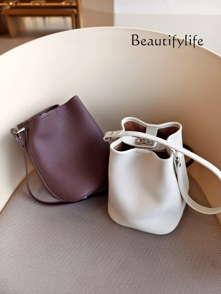 version of small foreign soft leather small bucket bag women's autumn and winter shoulder oblique span bag leather underarm bag