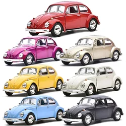 Modelo de coche VOLKSWAGEN Beetle 1:36, juguete con retroceso para niños, regalos de Navidad, colección de juguetes clásicos fundidos a presión de aleación 1967, F346