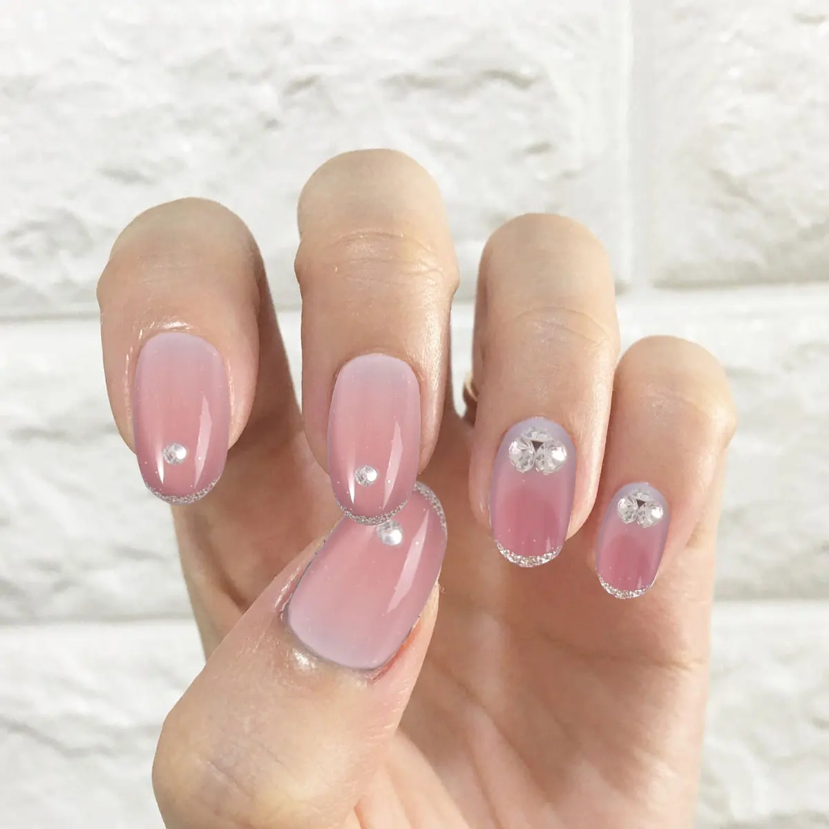 섬세한 가짜 손톱 거짓 키트 끈적 거리는 네일 패치 여성을위한 인공 네일 아트 스티커 매니큐어 용품