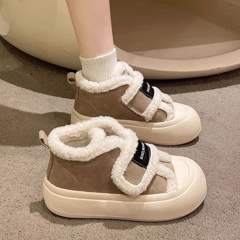 Winter Women Breathable Warm Sneakers White Wool Shoes Thick Heel Plaid Sneakers Casual Running Platform Y2K Lolita Shell Shoes