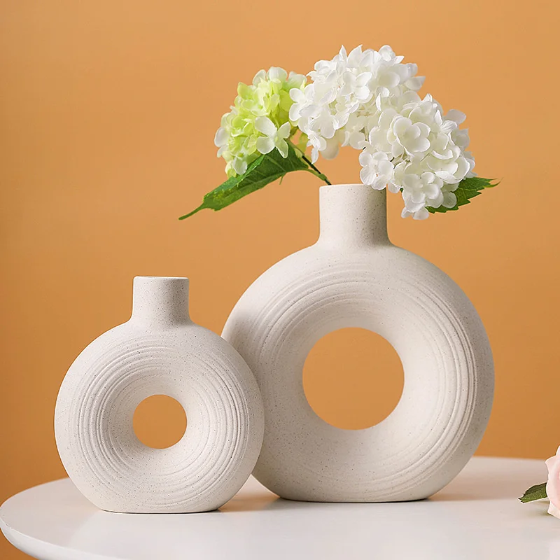 New Nordic Circular Hollow Ceramic Vase Frosted Donuts Vegetarian Metal Flower Pot Office Living Room Home Decoration Gift