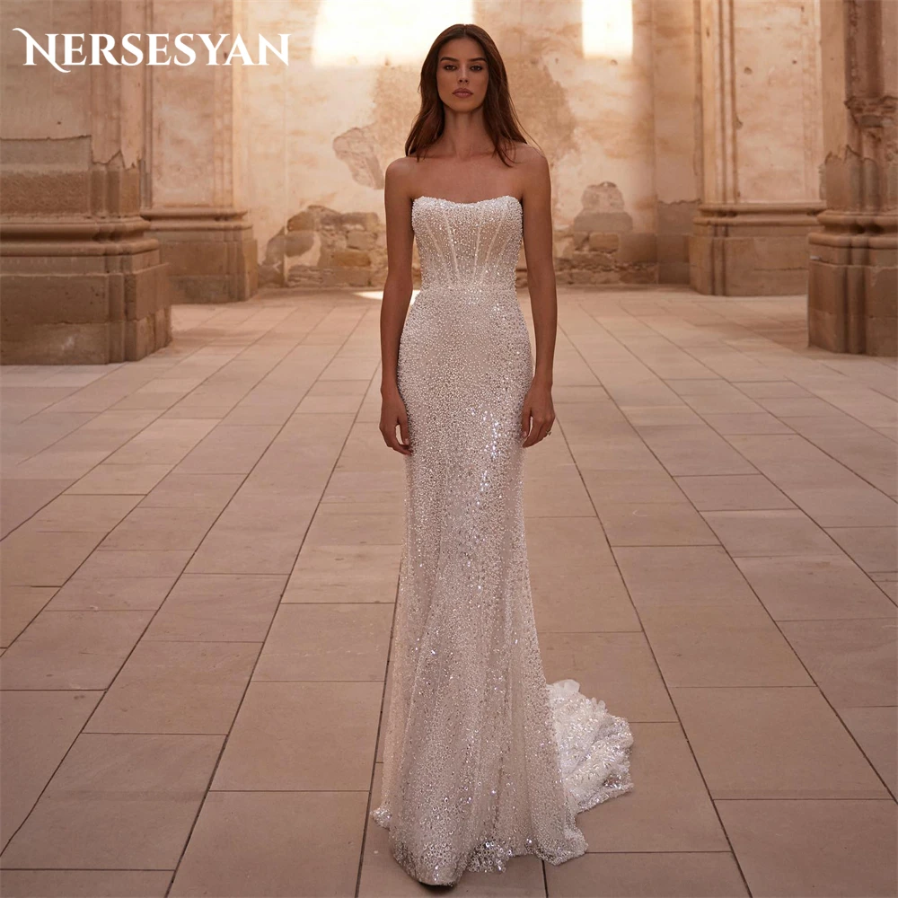 

Nersesyan Vintage Glitter Lace Mermaid Wedding Dresses Off Shoulder Sleeveless Backless Bridal Gowns Sparkly Sequins Bride Dress