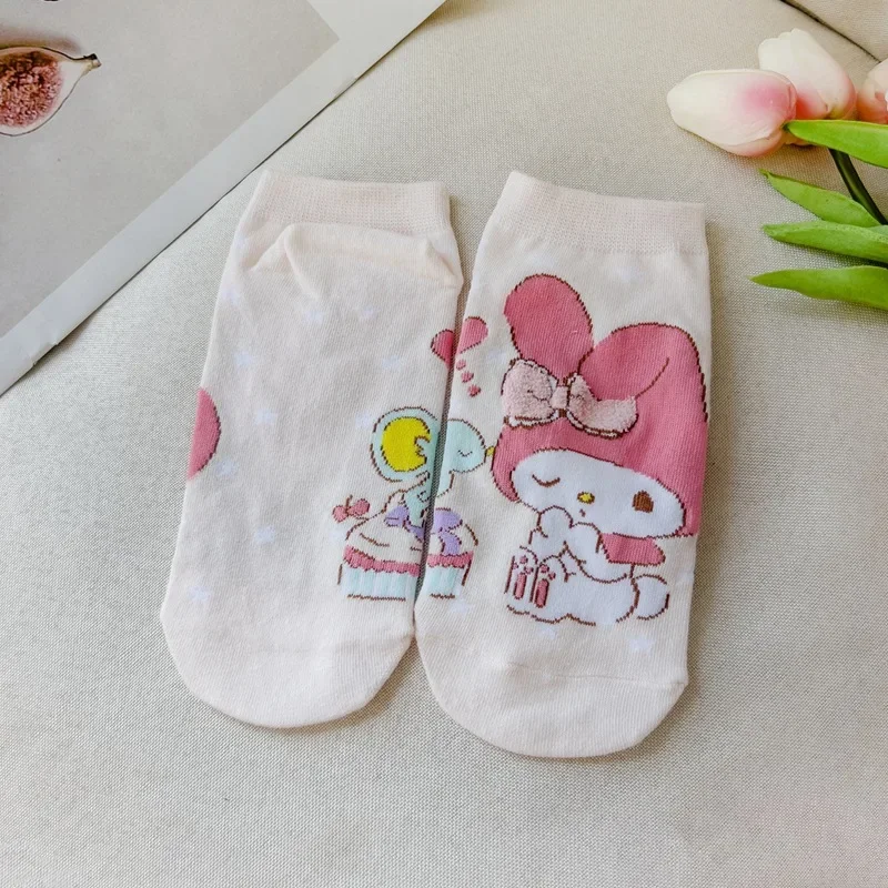 Meias curtas Sanrio My Melody para meninas, impressão rosa de anime, desenhos animados suaves, doce, decoração quente, presente kawaii, fofo, 1 par