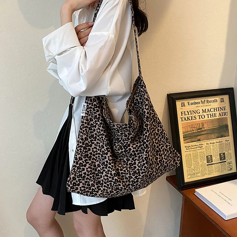 

Женская роскошная модная элегантная кожаная сумка через плечо, элитная классическая сумка-тоут, повседневное использование через плечо