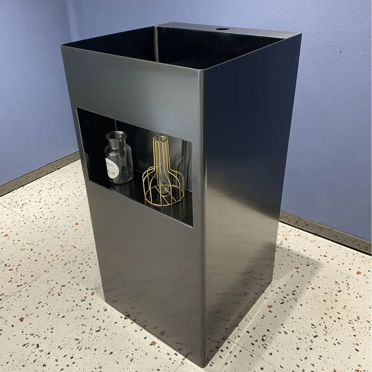 

304 stainless steel column basin hotel with storage cabinet column type