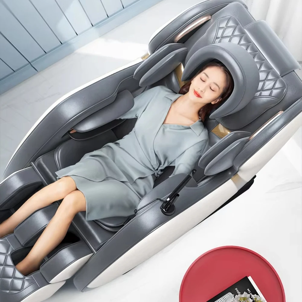 A Full-body Smart Massage Chair With Gravity And Heating For Family Relaxation