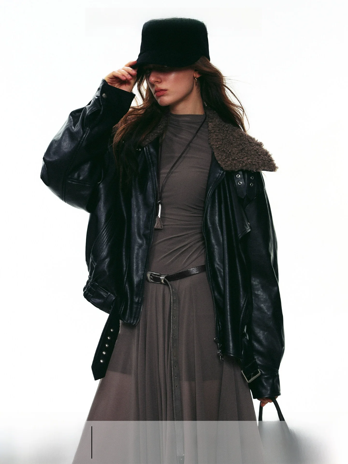 

Street Sle Motorcycle PU Leather Jaet Women's Winter Coat Bla Collar Zipper Long Sve Loose Fit Faionable 25AW