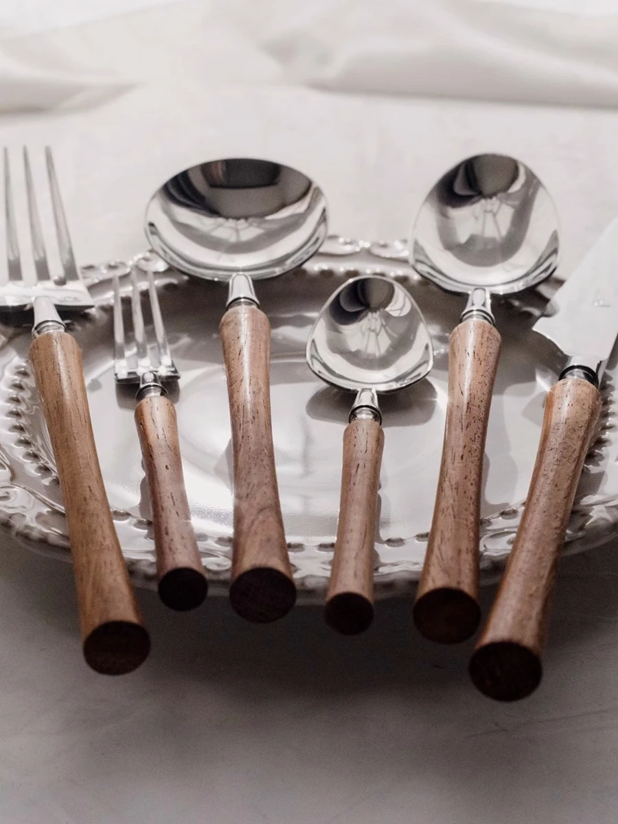 طقم شوكة وملعقة من الفولاذ المقاوم للصدأ 304 من Retro Sle Ins مع مقبض خشبي لتصميم الفواكه والأوساخ خفيف الوزن #1