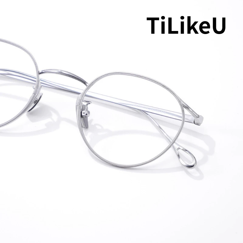 

2025 New Pure Titanium eyeglasses All Titanium Ultra-Light Teenage Retro Round Small Frame Men and Women Optical Glasses Frames