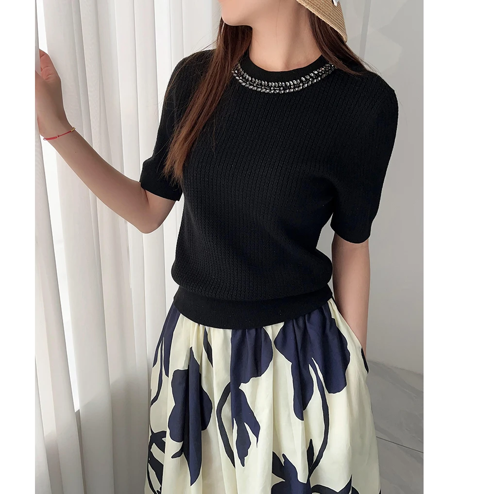 Gold Embellied Knitwear ort Sve Fine Wool Netie Women's Faion Straight Cut Simple Design Spring 2025