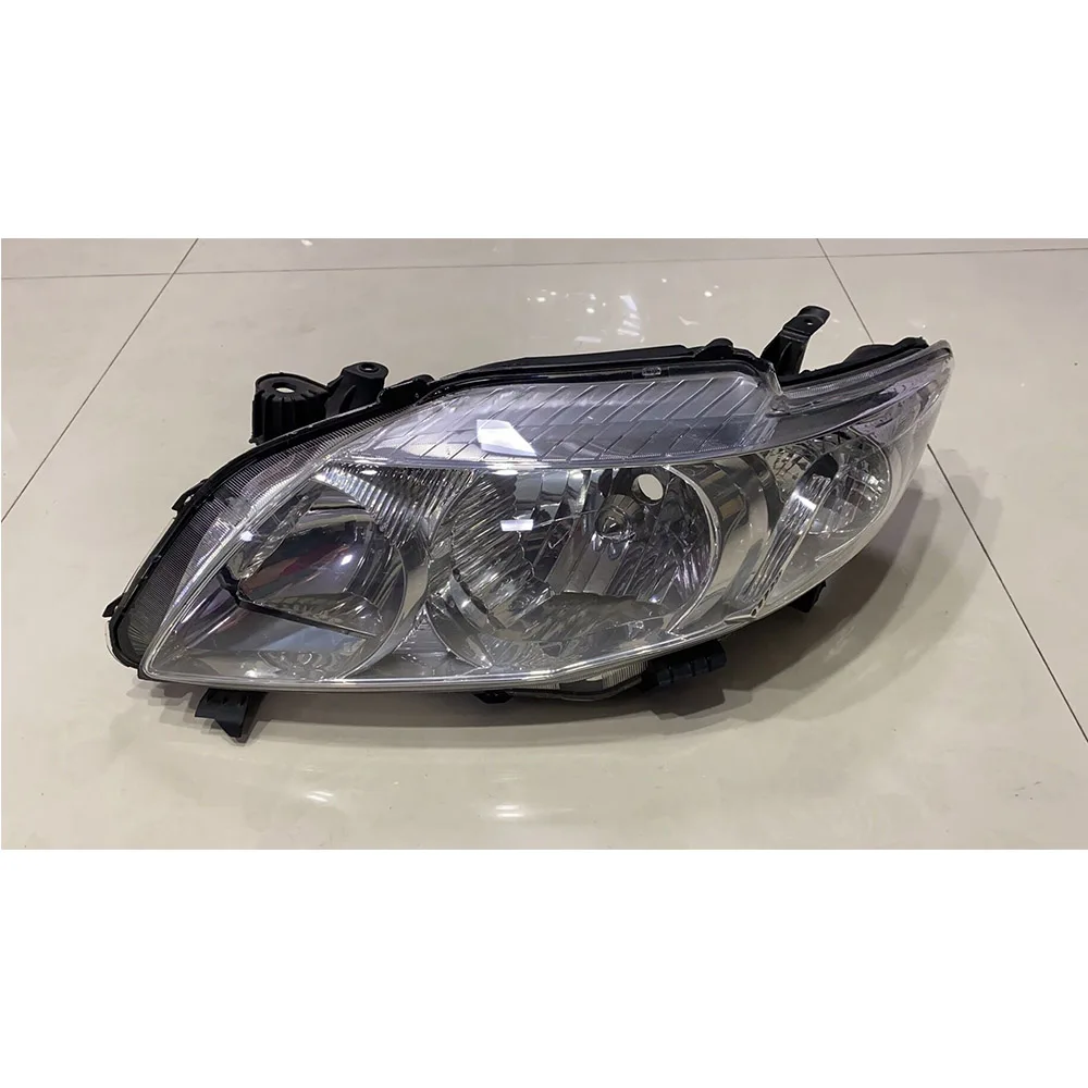 

A Pair Headlights for Toyota Corolla Accent Sedan E150 2006 2007