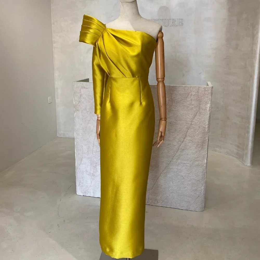

Customized Satin Ruched Graduation A-line One-shoulder Bespoke Occasion Gown Midi Dresses